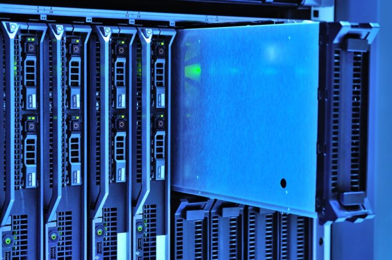 bảo trì và sao lưu dữ liệu website