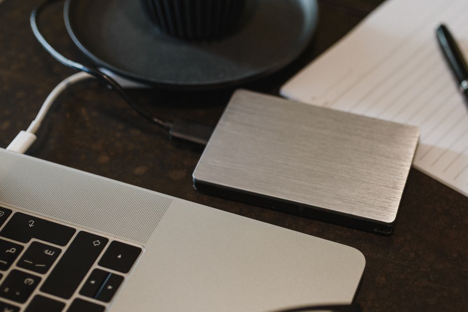 bảo trì và sao lưu dữ liệu website